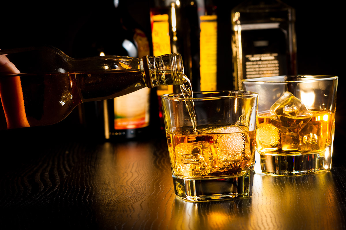Whiskey Tastings are Back! Grizzly Liquor
